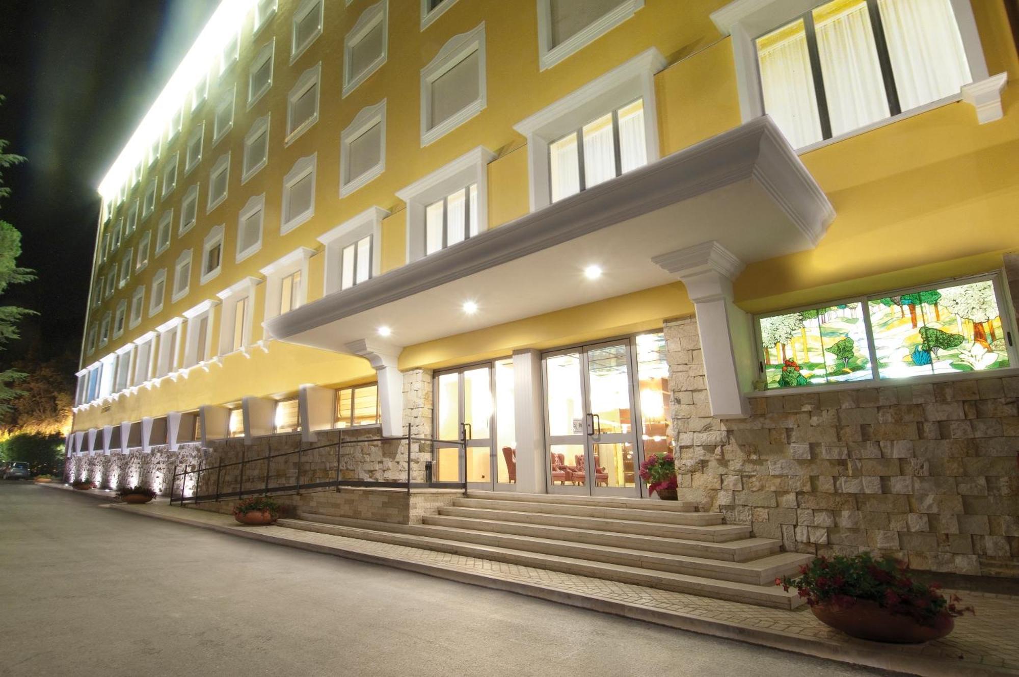 Hotel Complesso Termale Vescine Castelforte Esterno foto